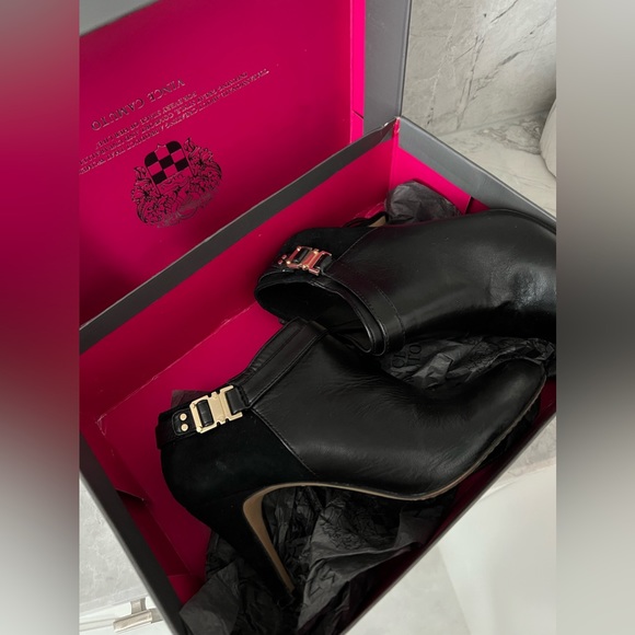 Vince Camuto heels - Picture 2 of 5